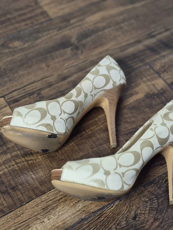 Coach Aldis peep-toe stiletto heels featuring the brand's signature Sz 6.5 - Picture 3 of 8